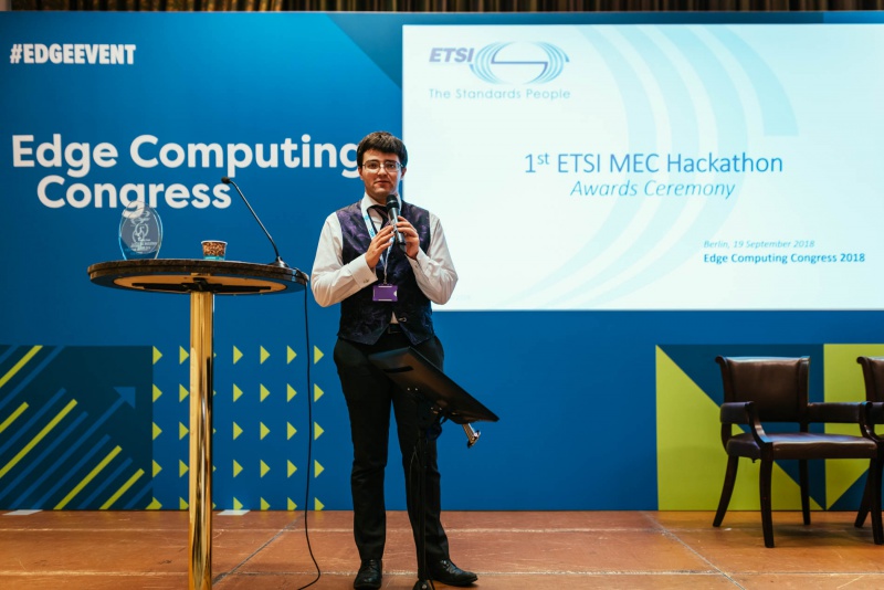 File:2018 MEC hackathon berlin - awards ceremony.jpg